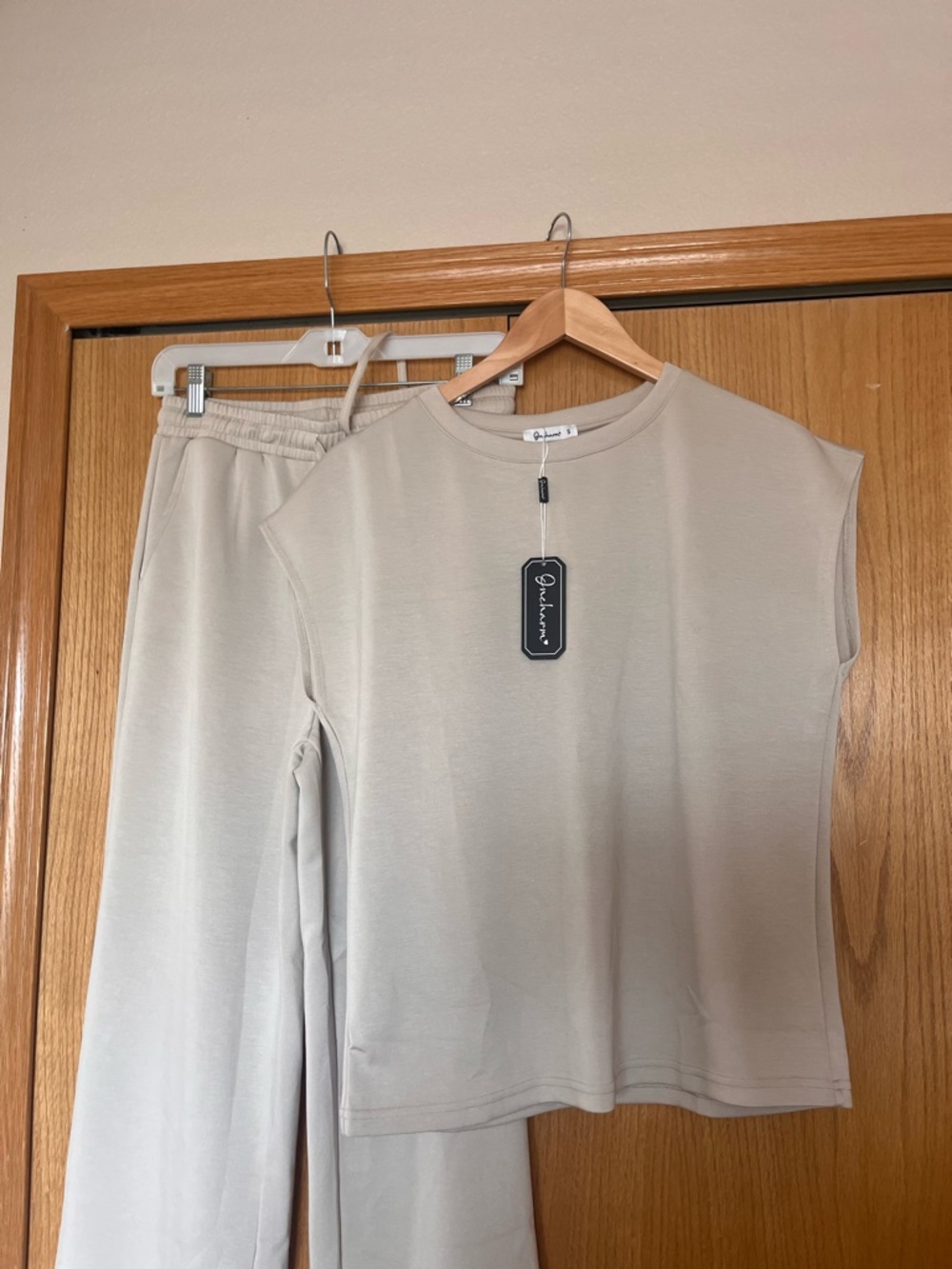Women's 2-Piece Lounge Set - Cream Wide-Leg Pants - Picture 4 of 10